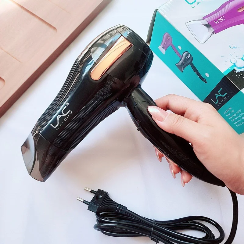 سشوار مسافرتی LAC